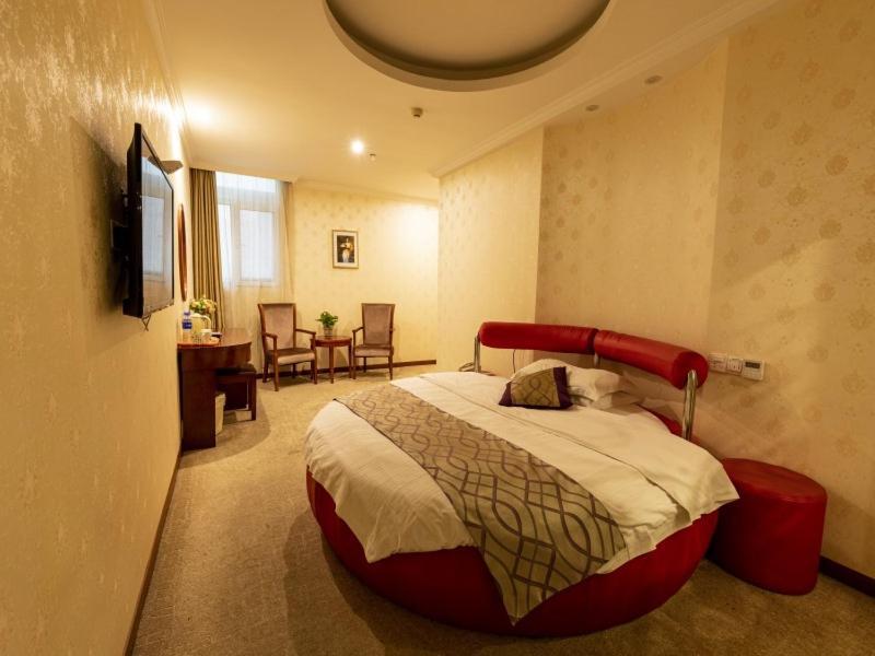 Greentree Inn Jiangsu Wuxi New District Shengang World Express Hotel Exterior photo