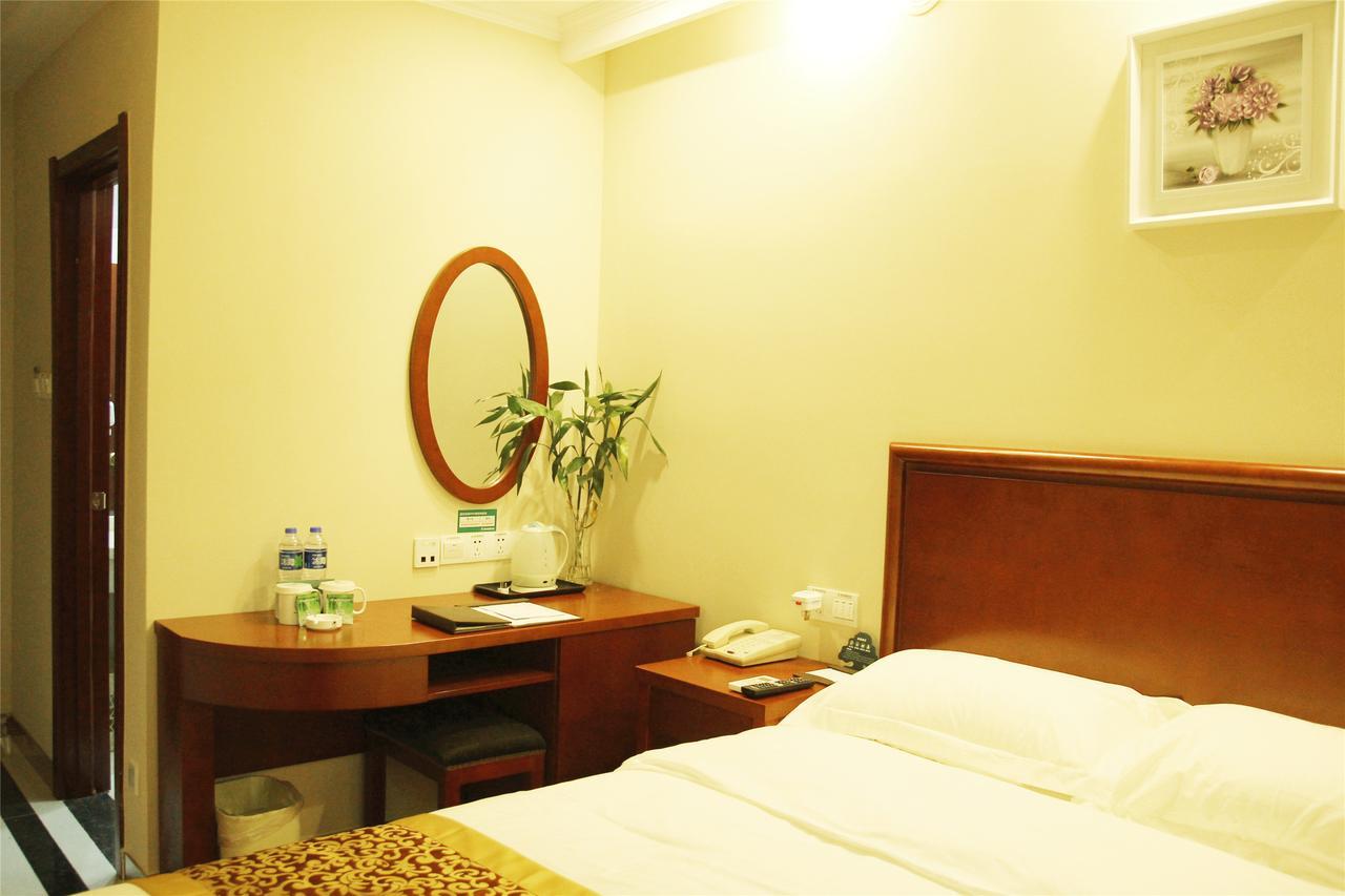 Greentree Inn Jiangsu Wuxi New District Shengang World Express Hotel Exterior photo